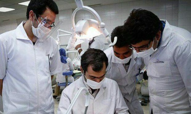 ۱۰ درصد از دانشجویان دانشگاه علوم پزشکی این شهر عراقی و افغانستانی هستند