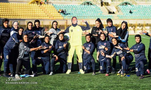 واکنش پرافتخارترین تیم زنان ایران به قهرمانی پرسپولیس +عکس